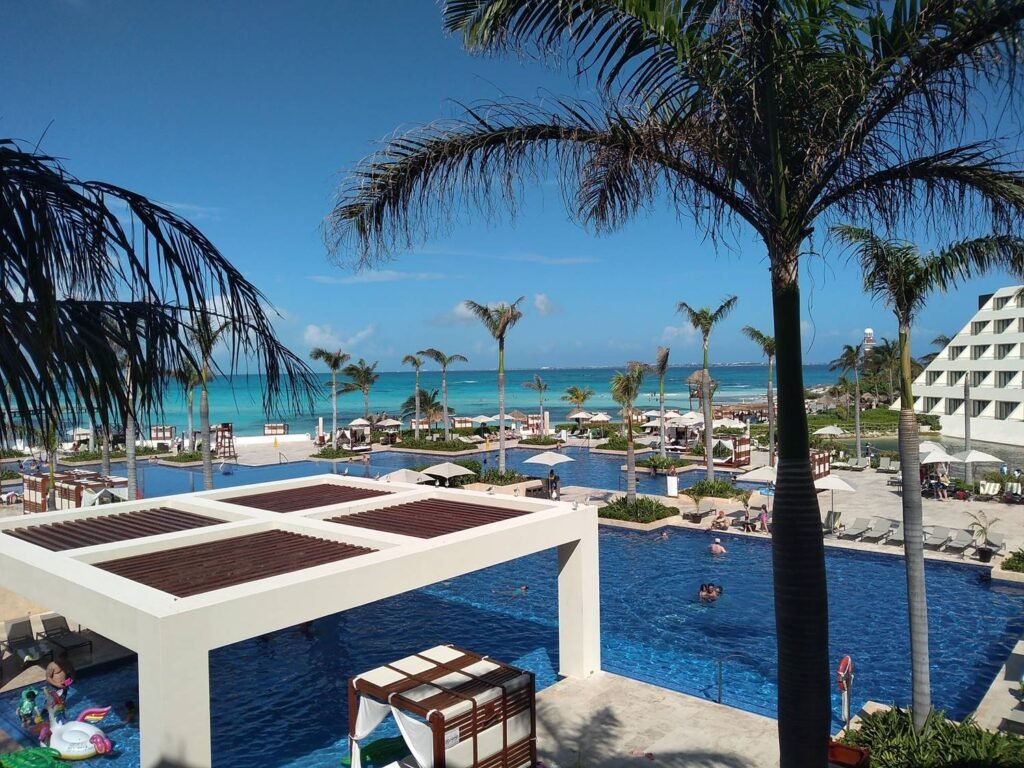 Hyatt Ziva Cancun-min